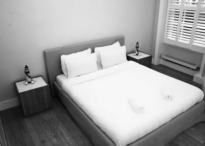 Super Apartment In Kensington Next To Hyde Park